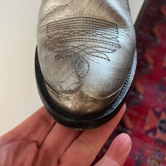 Golden Goose Deluxe Brand Booties Young Metallic - Size 8 - Picture 11 of 16